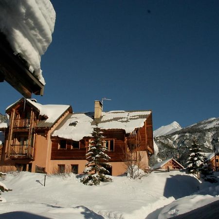 Le Leyrier Hameau Des Chazals Nevache Hautes Alpes Zewnętrze zdjęcie