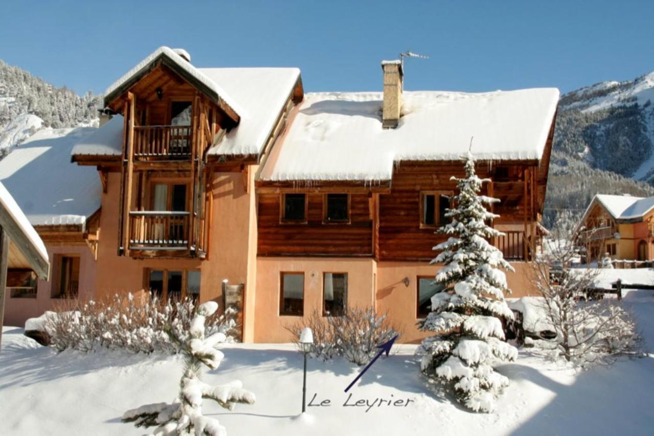 Le Leyrier Hameau Des Chazals Nevache Hautes Alpes Zewnętrze zdjęcie